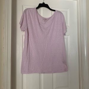 Short sleeve v-neck everyday t-shirt